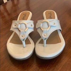 Eurosoft Romy Sandals Kitten Heel 7.5M NWT